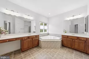 21817 Wingfoot Ct, Broadlands, VA 20148 - Photo 31