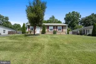 226 W Ash Rd, Sterling, VA 20164 - Photo 1