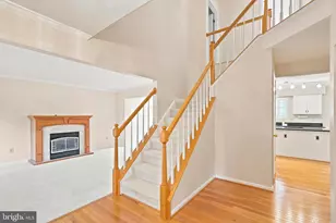 219 Foxborough Dr SW, Leesburg, VA 20175 - Photo 7