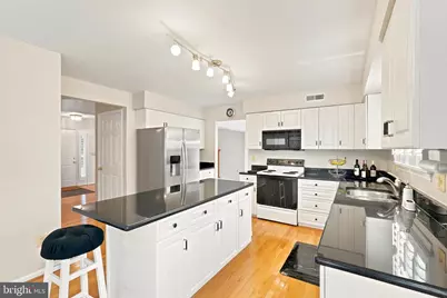 219 Foxborough Drive SW, Leesburg, VA 20175 - Photo 13