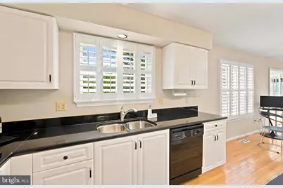 219 Foxborough Drive SW, Leesburg, VA 20175 - Photo 15