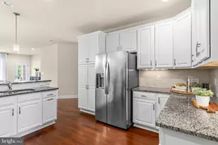 20918 Rocky Knoll Square, Ashburn, VA 20147 - Photo 9
