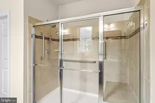 20918 Rocky Knoll Square, Ashburn, VA 20147 - Photo 23