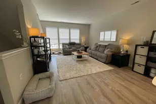 23052 Fontwell Square, Sterling, VA 20166 - Photo 7