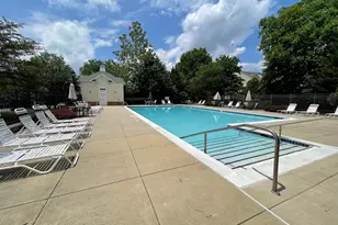 23052 Fontwell Square, Sterling, VA 20166 - Photo 45
