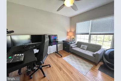 23052 Fontwell Square, Sterling, VA 20166 - Photo 23