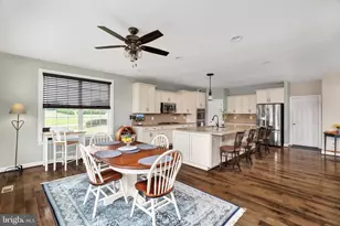 15079 Grace Pl, Waterford, VA 20197 - Photo 11