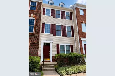 42845 Sykes Ter, Chantilly, VA 20152 - Photo 3