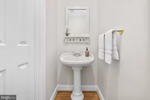 12179 Enfield Ln, Lovettsville, VA 20180 - Photo 27