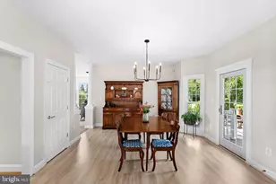 12179 Enfield Ln, Lovettsville, VA 20180 - Photo 13