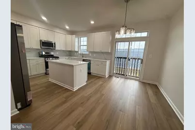 22905 Benson Terrace, Sterling, VA 20166 - Photo 19