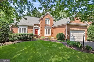 18403 Kingsmill St, Leesburg, VA 20176 - Photo 1
