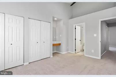 45461 Bluemont Junction Square, Sterling, VA 20164 - Photo 13