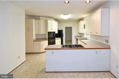 47313 Grandview Place, Sterling, VA 20165 - Photo 13