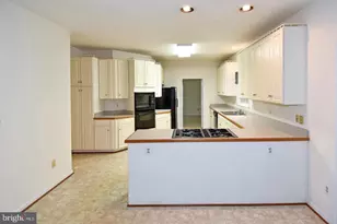 47313 Grandview Pl, Sterling, VA 20165 - Photo 13