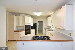 47313 Grandview Pl, Sterling, VA 20165 - Photo 11