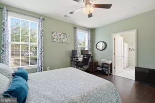 23315 Milltown Knoll Square, Ashburn, VA 20148 - Photo 11