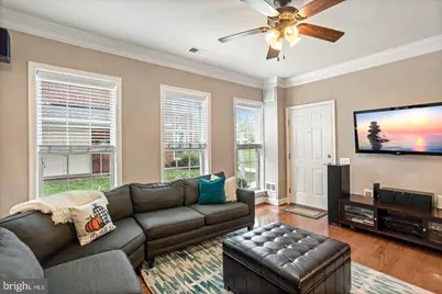 42816 Lauder Terrace, Ashburn, VA 20147 - Photo 3