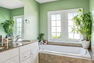 192 Flowering Dogwood Terr SE, Leesburg, VA 20175 - Photo 35