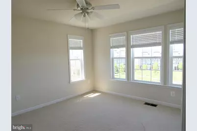 42581 Sunset Square, Ashburn, VA 20148 - Photo 15