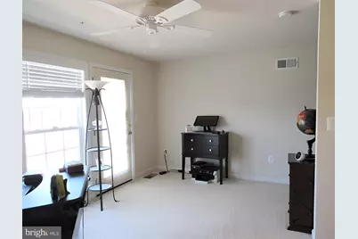 42581 Sunset Square, Ashburn, VA 20148 - Photo 17