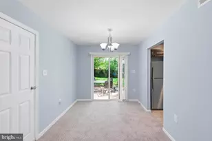 1402 N Amelia St, Sterling, VA 20164 - Photo 9