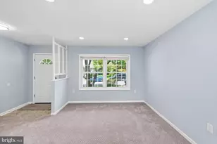 1402 N Amelia St, Sterling, VA 20164 - Photo 5