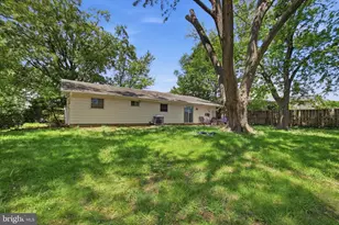 1402 N Amelia St, Sterling, VA 20164 - Photo 29