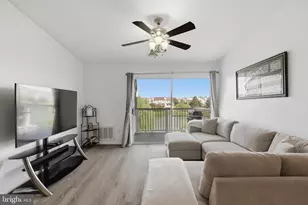 20586 Cornstalk Terrace, Ashburn, VA 20147 - Photo 3