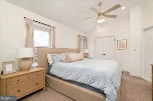 21226 Hedgerow Terrace, Ashburn, VA 20147 - Photo 17