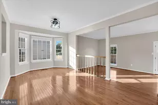 908 Smartts Ln NE, Leesburg, VA 20176 - Photo 9