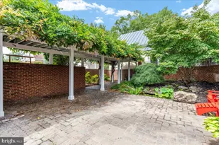 222 W Market Street W, Leesburg, VA 20176 - Photo 33