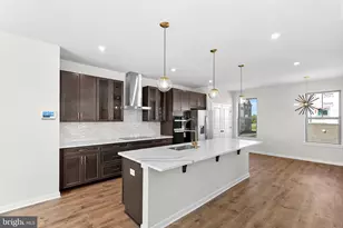 19708 Sepia Sq, Ashburn, VA 20147 - Photo 3