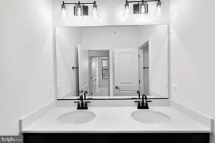8 Sepia Square, Ashburn, VA 20147 - Photo 17
