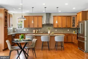 22800 Calderwood Ln, Brambleton, VA 20148 - Photo 11