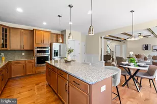22800 Calderwood Ln, Brambleton, VA 20148 - Photo 11