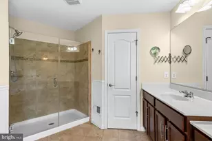 22800 Calderwood Ln, Brambleton, VA 20148 - Photo 33