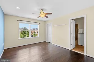 22800 Calderwood Ln, Brambleton, VA 20148 - Photo 33