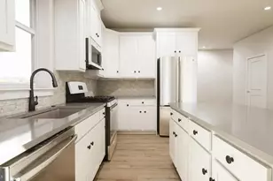 42632 Darala Dr, Ashburn, VA 20147 - Photo 3