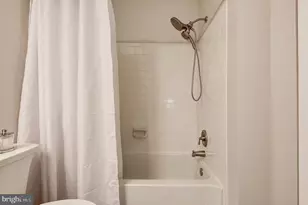 102 Prosperity Ave SE, Leesburg, VA 20175 - Photo 19