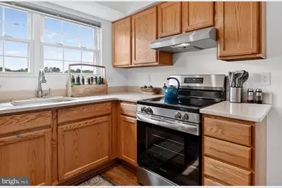102 Prosperity Avenue SE #E, Leesburg, VA 20175 - Photo 9
