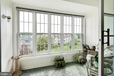 102 Prosperity Avenue SE #E, Leesburg, VA 20175 - Photo 5