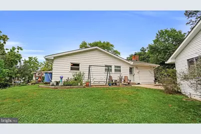 1115 S Dickenson Avenue, Sterling, VA 20164 - Photo 5