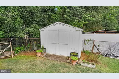 1115 S Dickenson Avenue, Sterling, VA 20164 - Photo 29