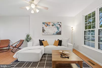 42840 Golf View Drive, Chantilly, VA 20152 - Photo 5
