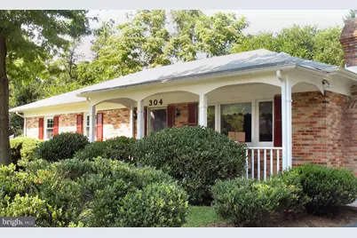 304 Ayrlee Avenue NW, Leesburg, VA 20176 - Photo 1