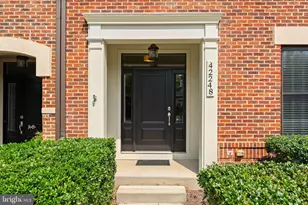 42248 Palladian Blue Terrace, Brambleton, VA 20148 - Photo 5