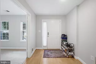 22952 Fleet Terrace, Sterling, VA 20166 - Photo 5
