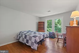 20612 Belwood Ct, Sterling, VA 20165 - Photo 43