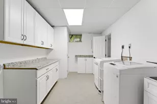 21291 Smokehouse Ct, Ashburn, VA 20147 - Photo 51
